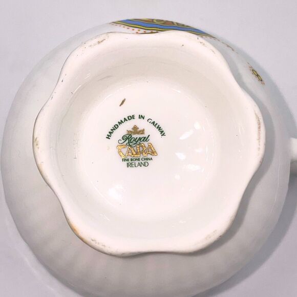 Royal Tara Book of Kells Letter D Teacup Celtic Knot Fine Bone China Ireland - Picture 7 of 10